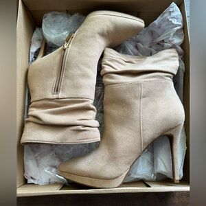 Jessica Simpson ~ Used Almond Gaiven Platform Booties Size 8